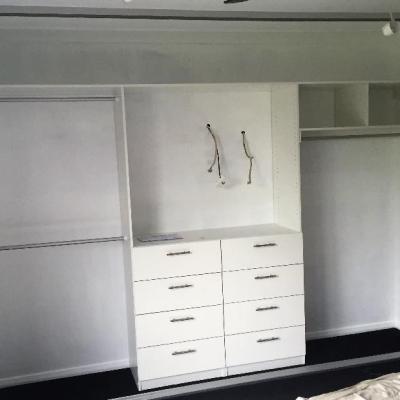 Double Deluxe With Tv Space In 4 Door Robe